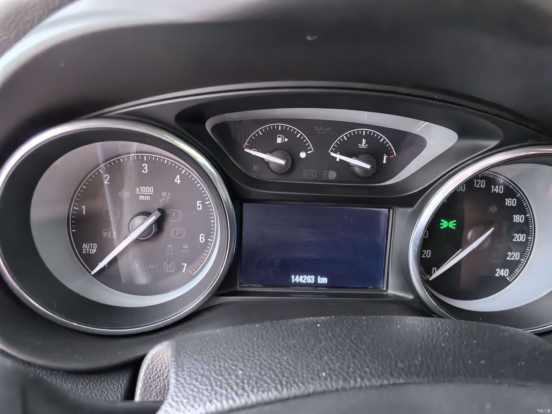 Buick Envision Plus, 2018 12