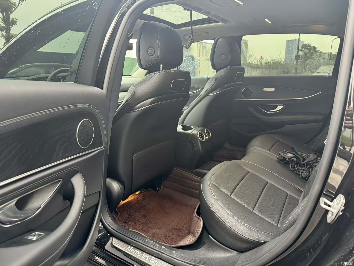 Mercedes-Benz E-Class, 2019 8