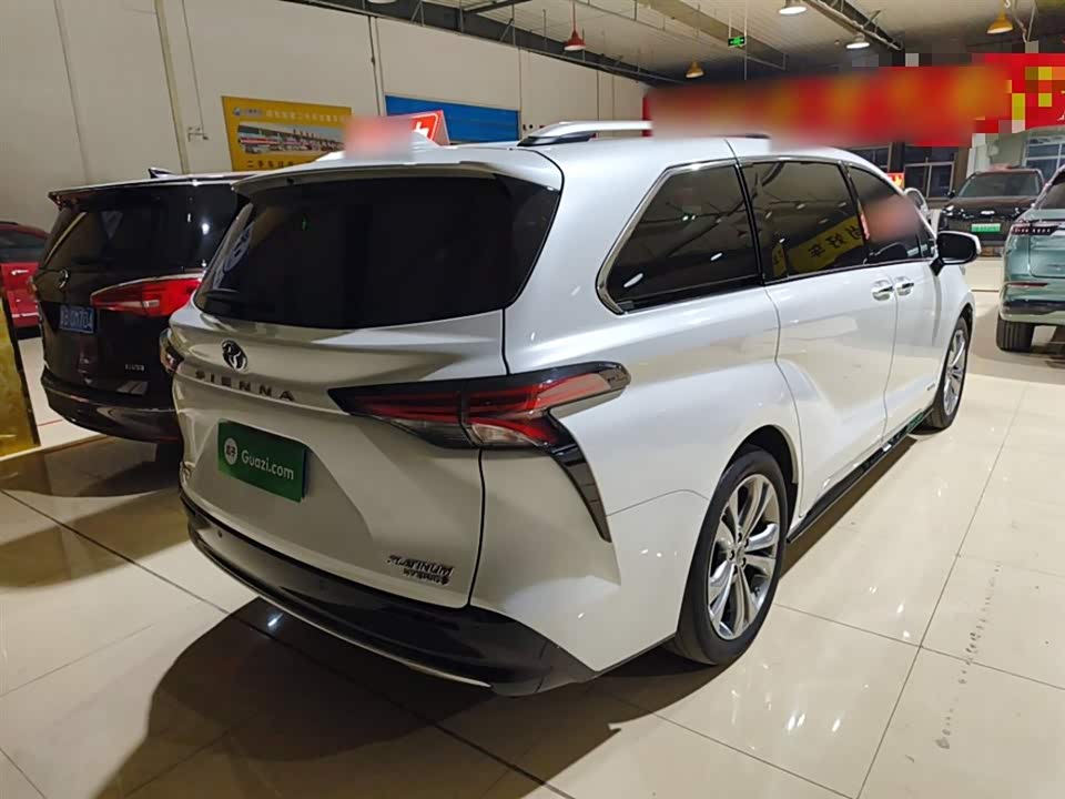 Toyota SIENNA