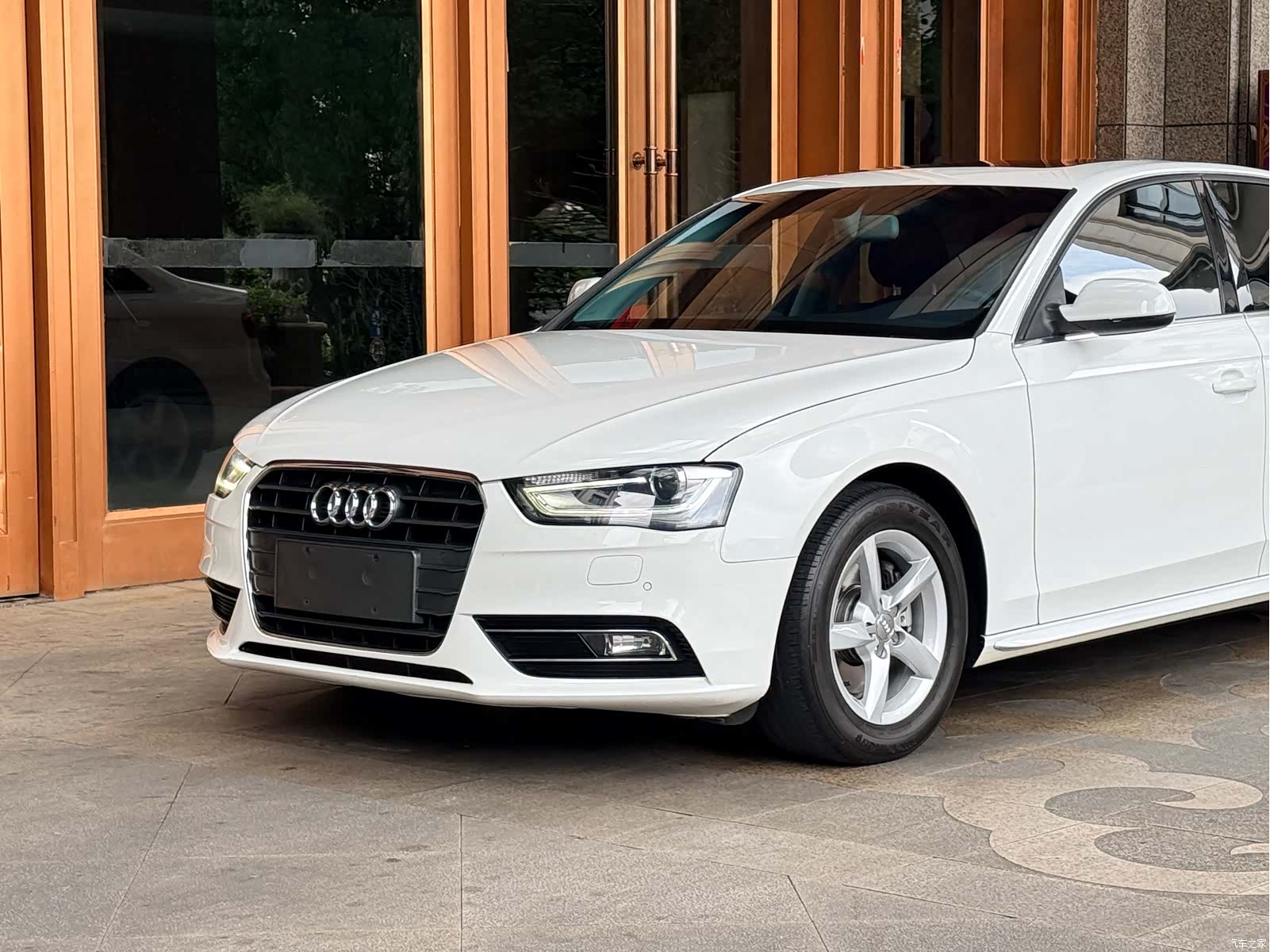 Audi A4L, 2014 3