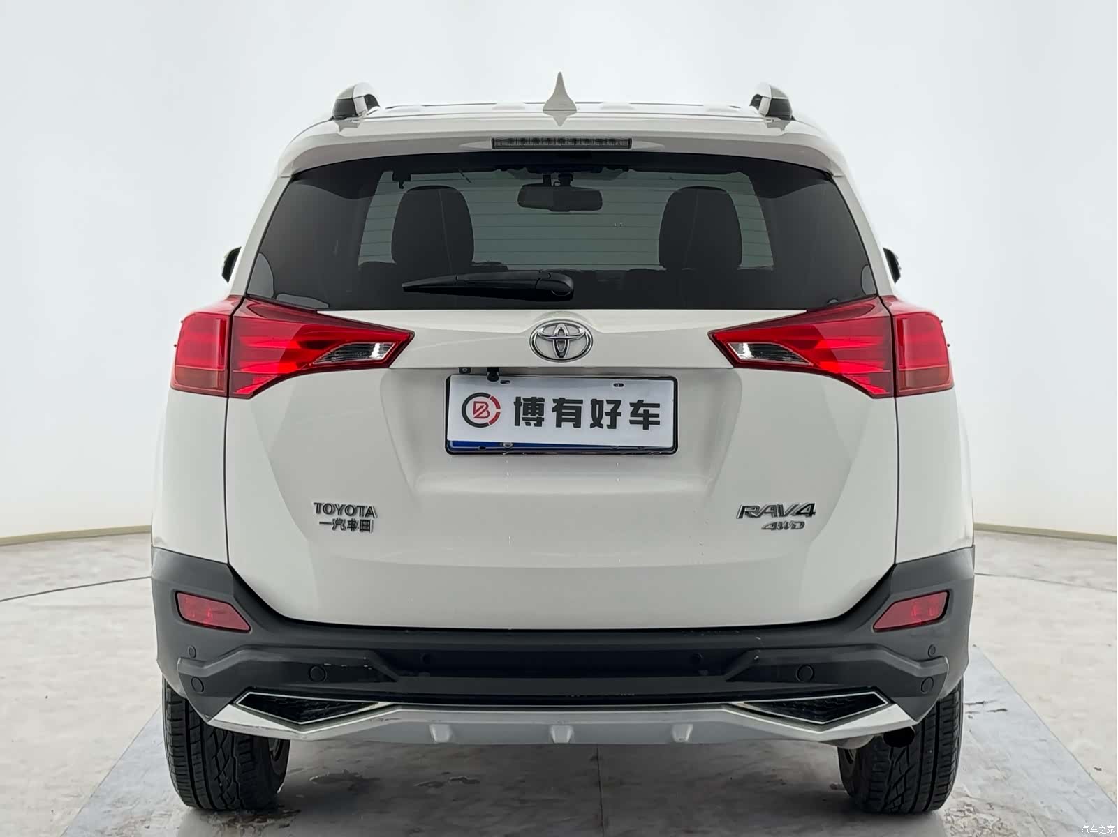 Toyota RAV4, 2015 12
