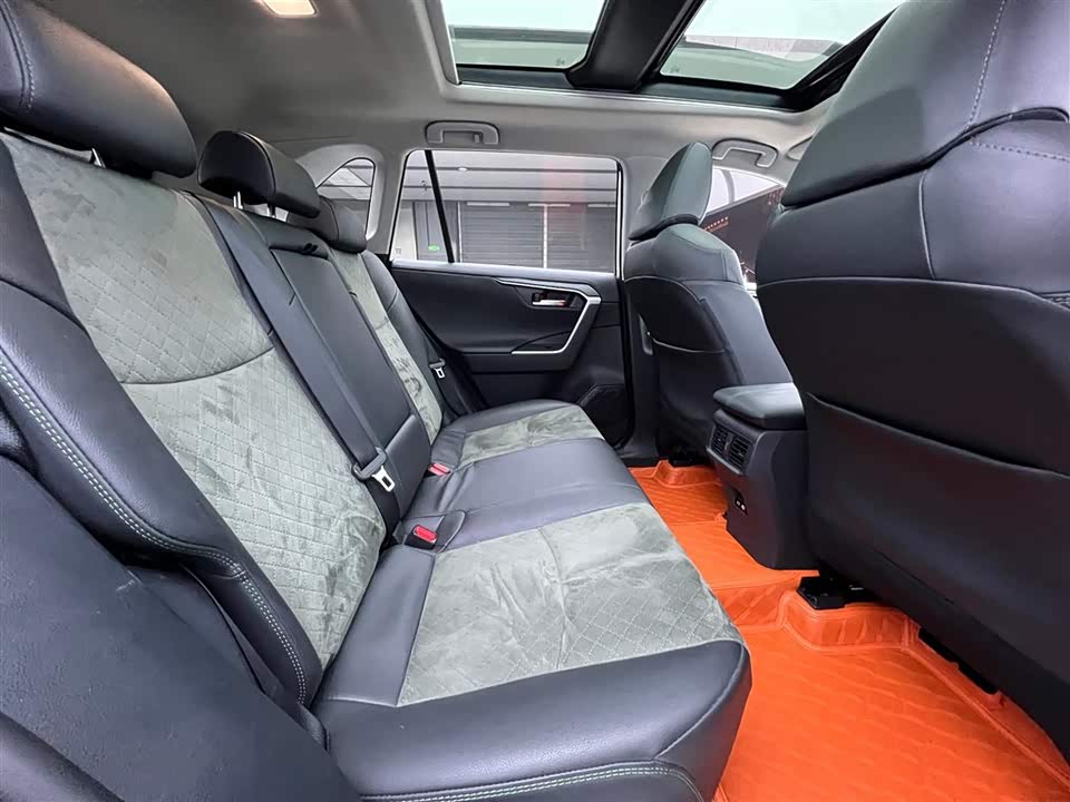 Toyota RAV4 Rongfang