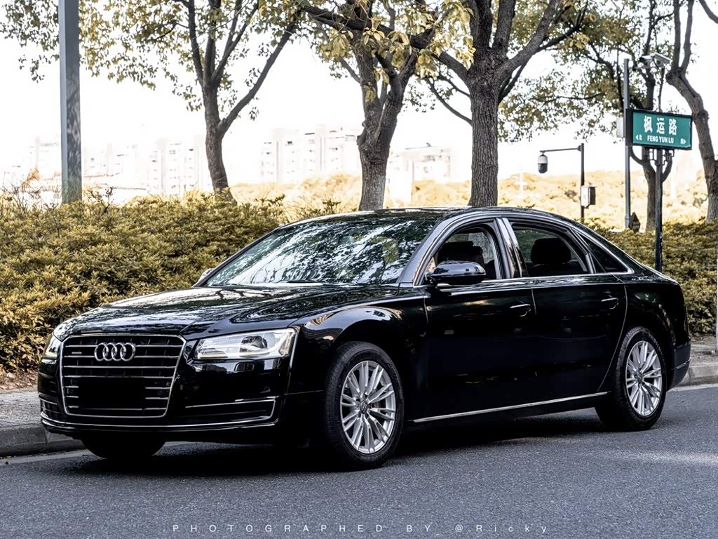 Audi A8