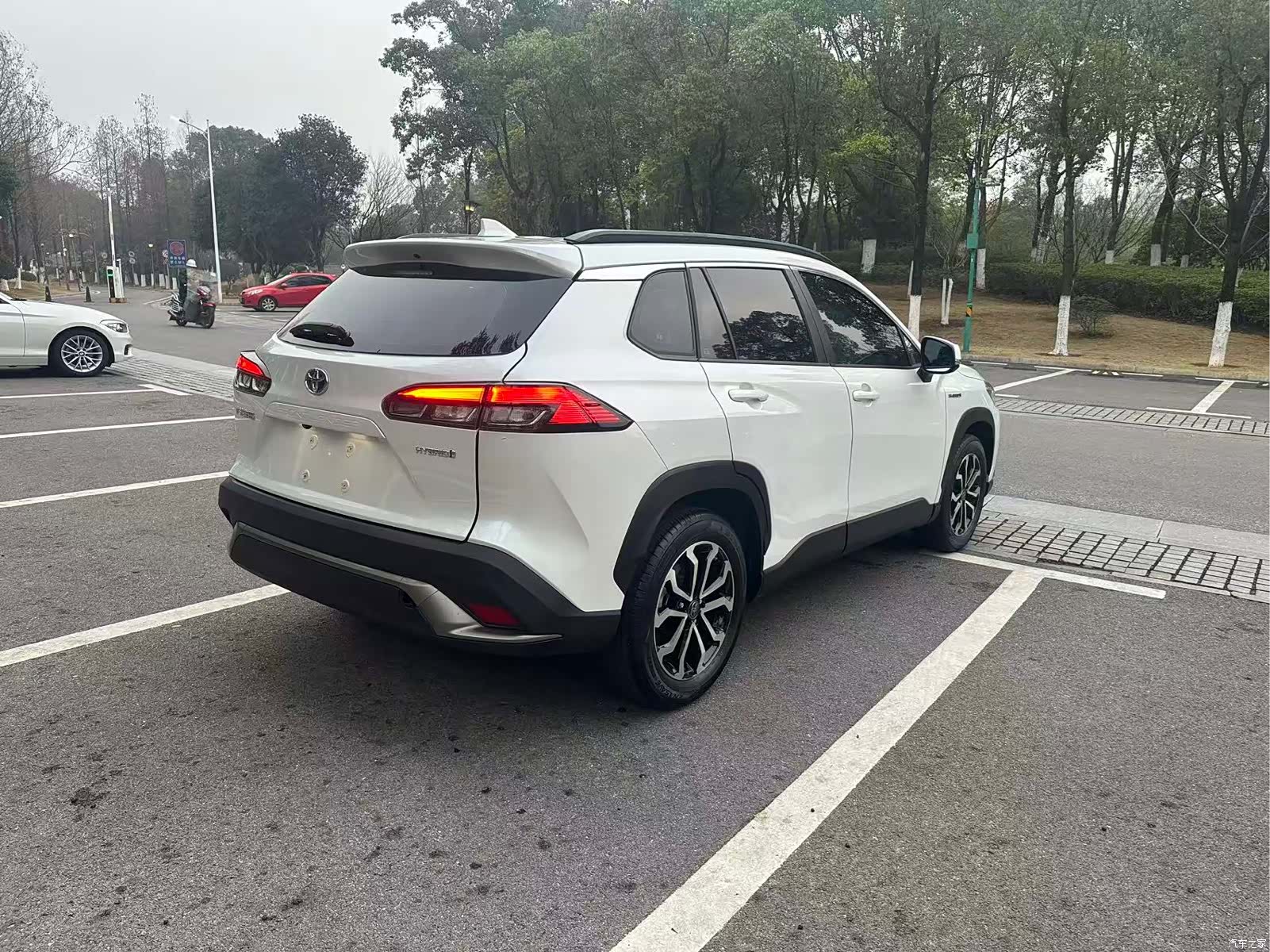 Toyota Frontlander, 2023 4