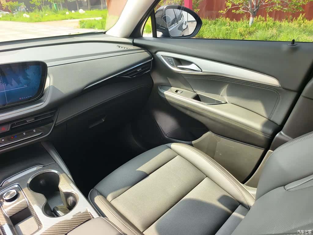 Buick Envision Plus, 2024 14