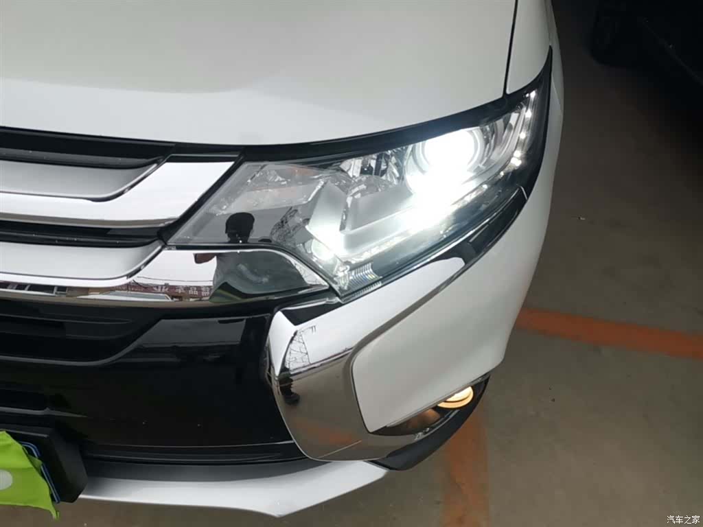 Mitsubishi Outlander, 2018 24