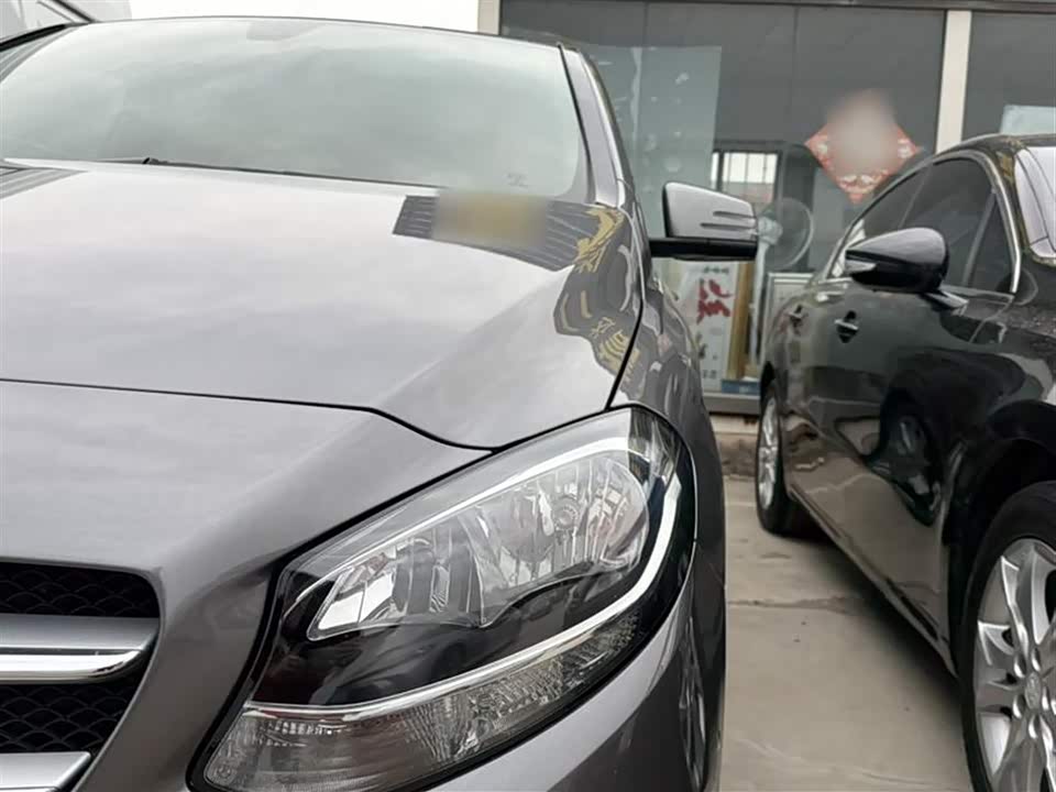 Mercedes-Benz Class B