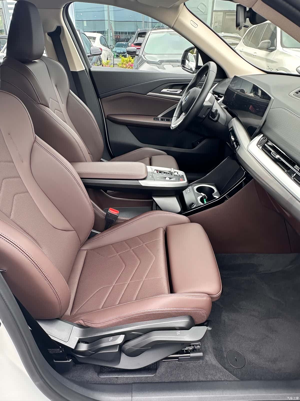 BMW X2, 2025 4