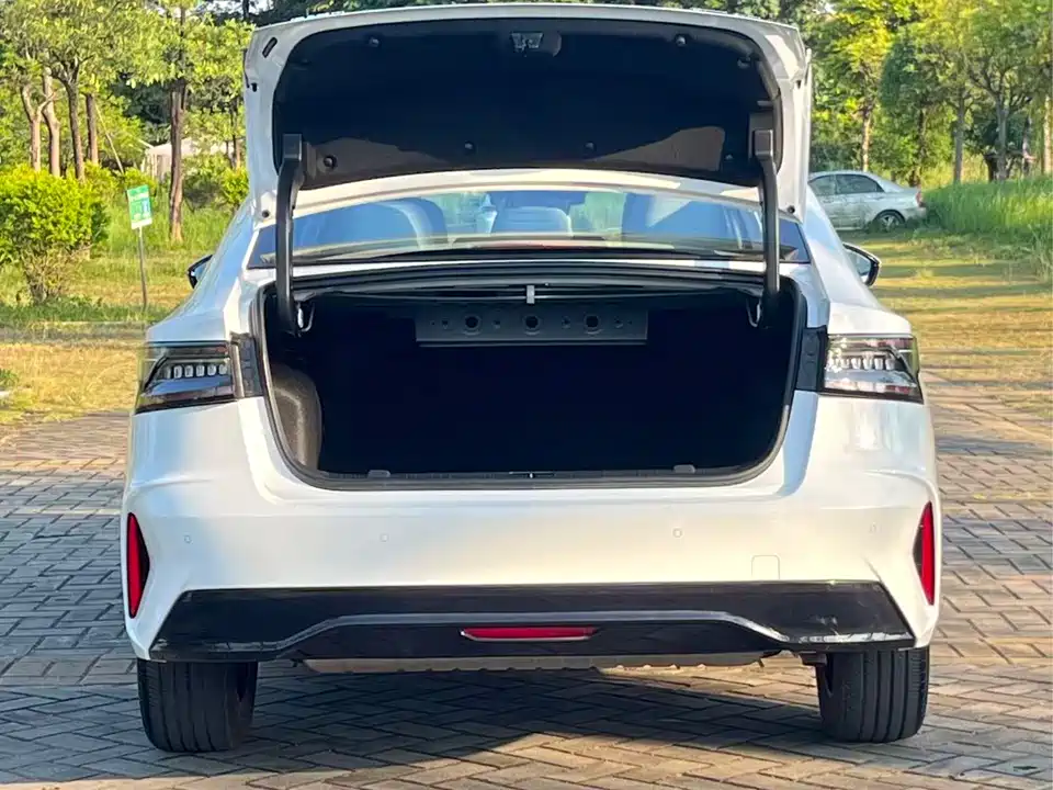 Chery Fulwin Fengyun A8