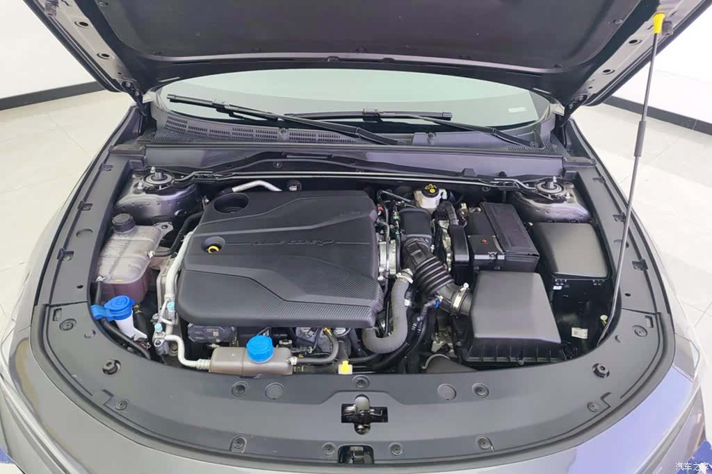 Changan UNI-V, 2023 10