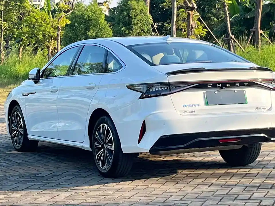 Chery Fulwin Fengyun A8