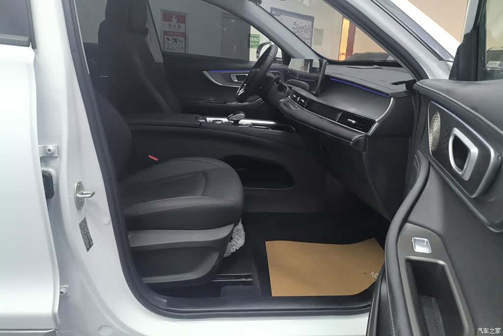 Chery Tiggo 8, 2025 8