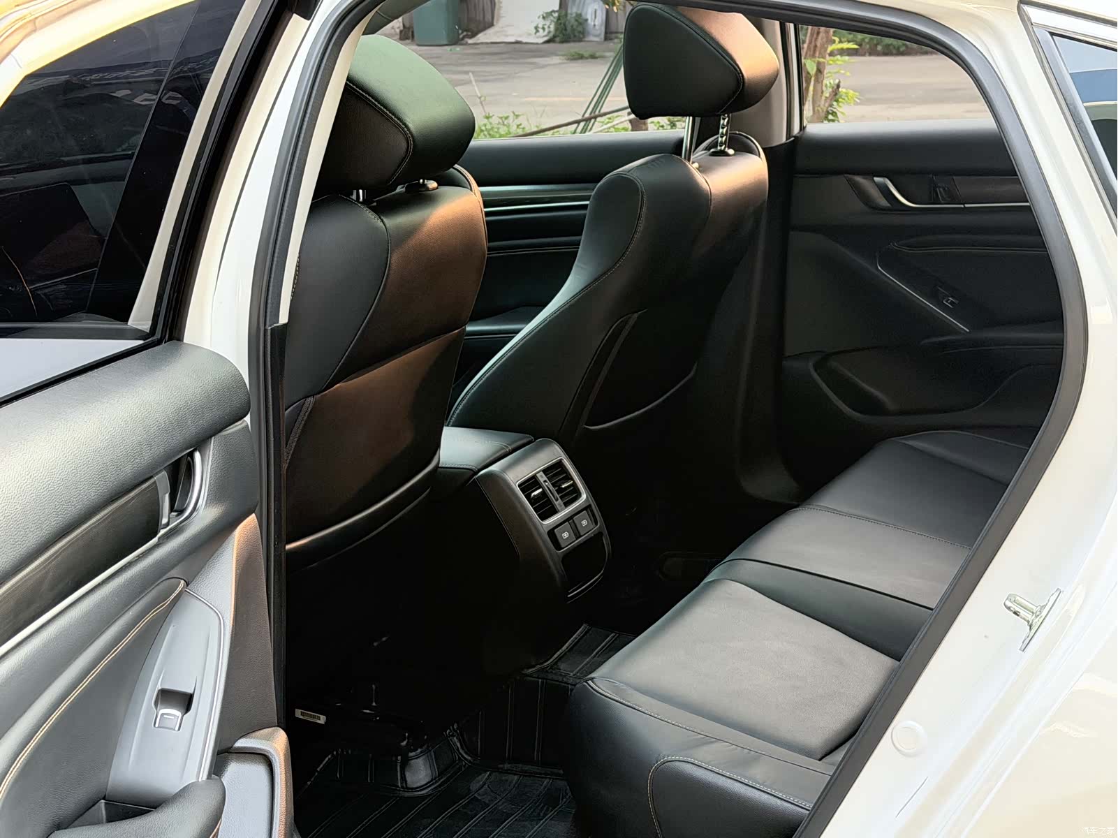 Honda Accord, 2022 8