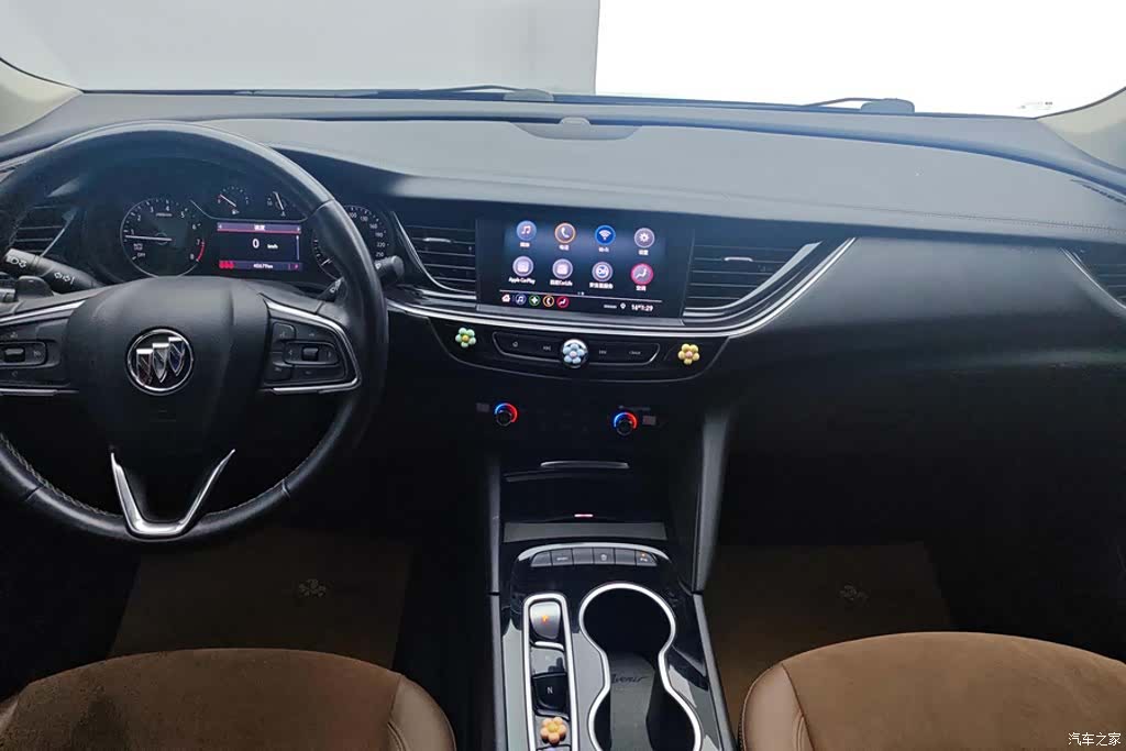 Buick Regal, 2022 13