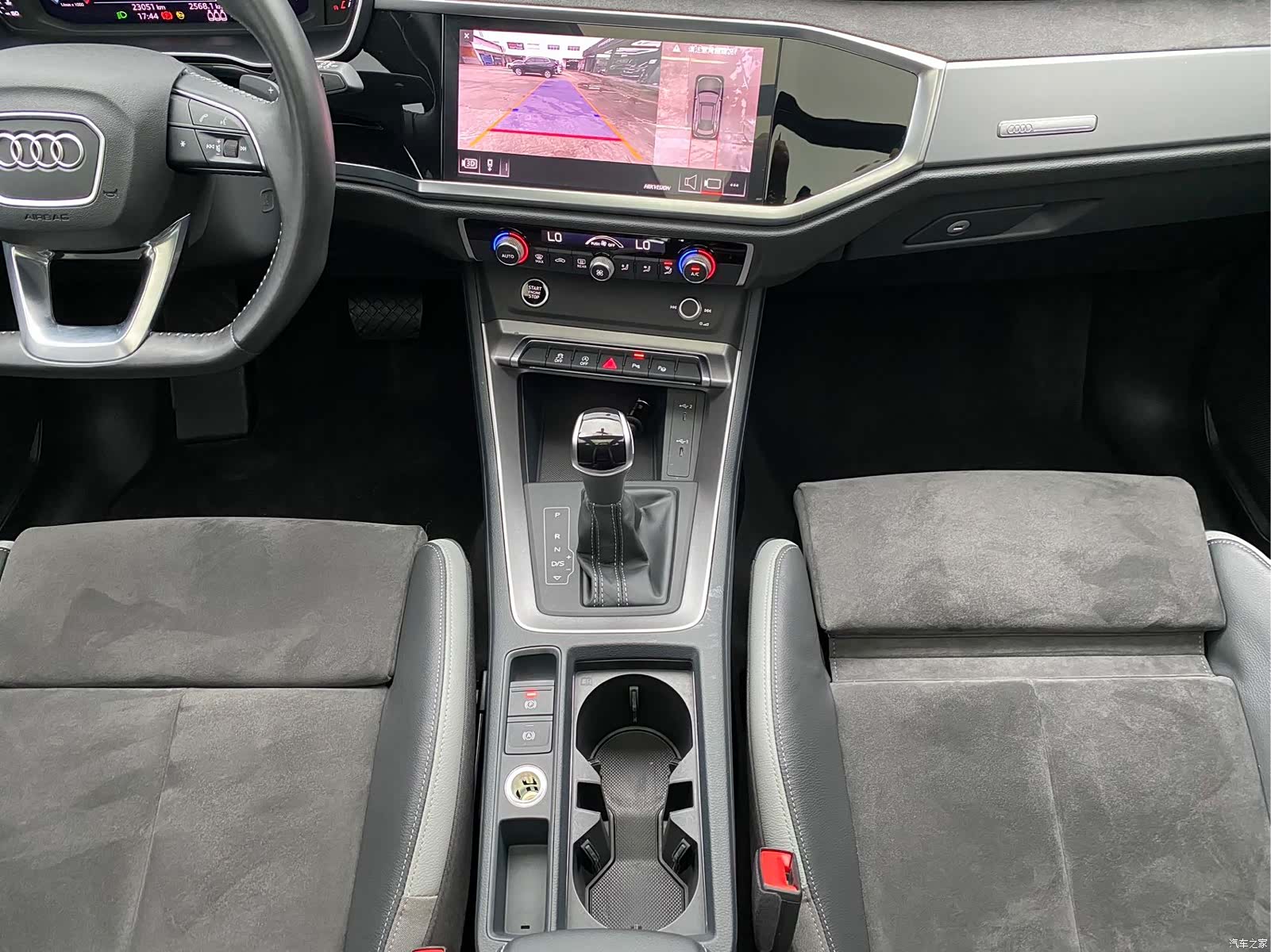 Audi Q3, 2022 14