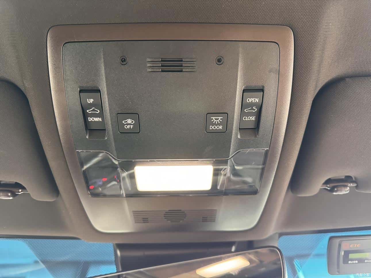 Lexus ES, 2018 16