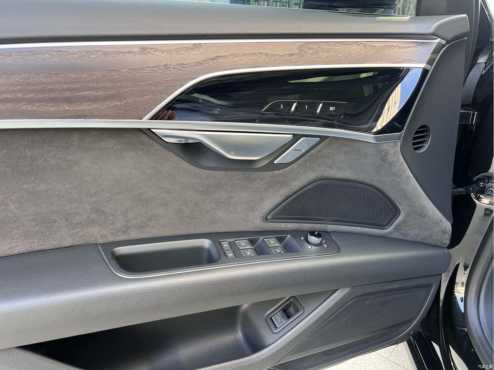 Audi A8L, 2020 12