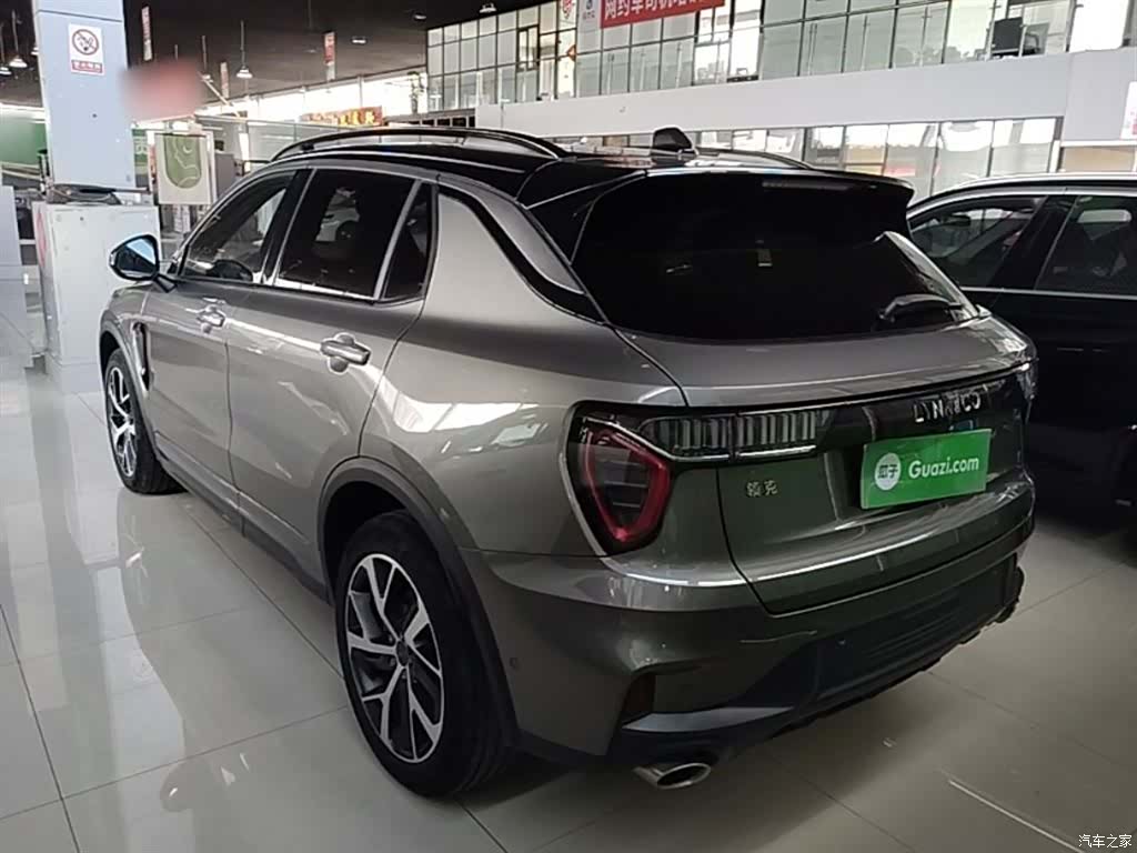 Lynk & Co 01, 2021 все фото