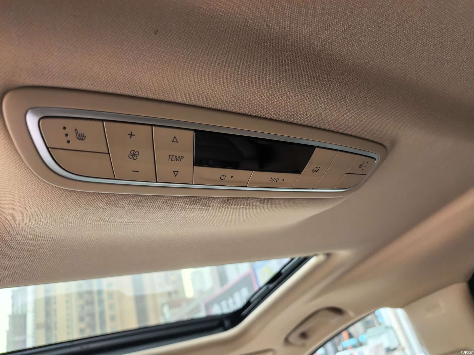 Buick GL8, 2021 18