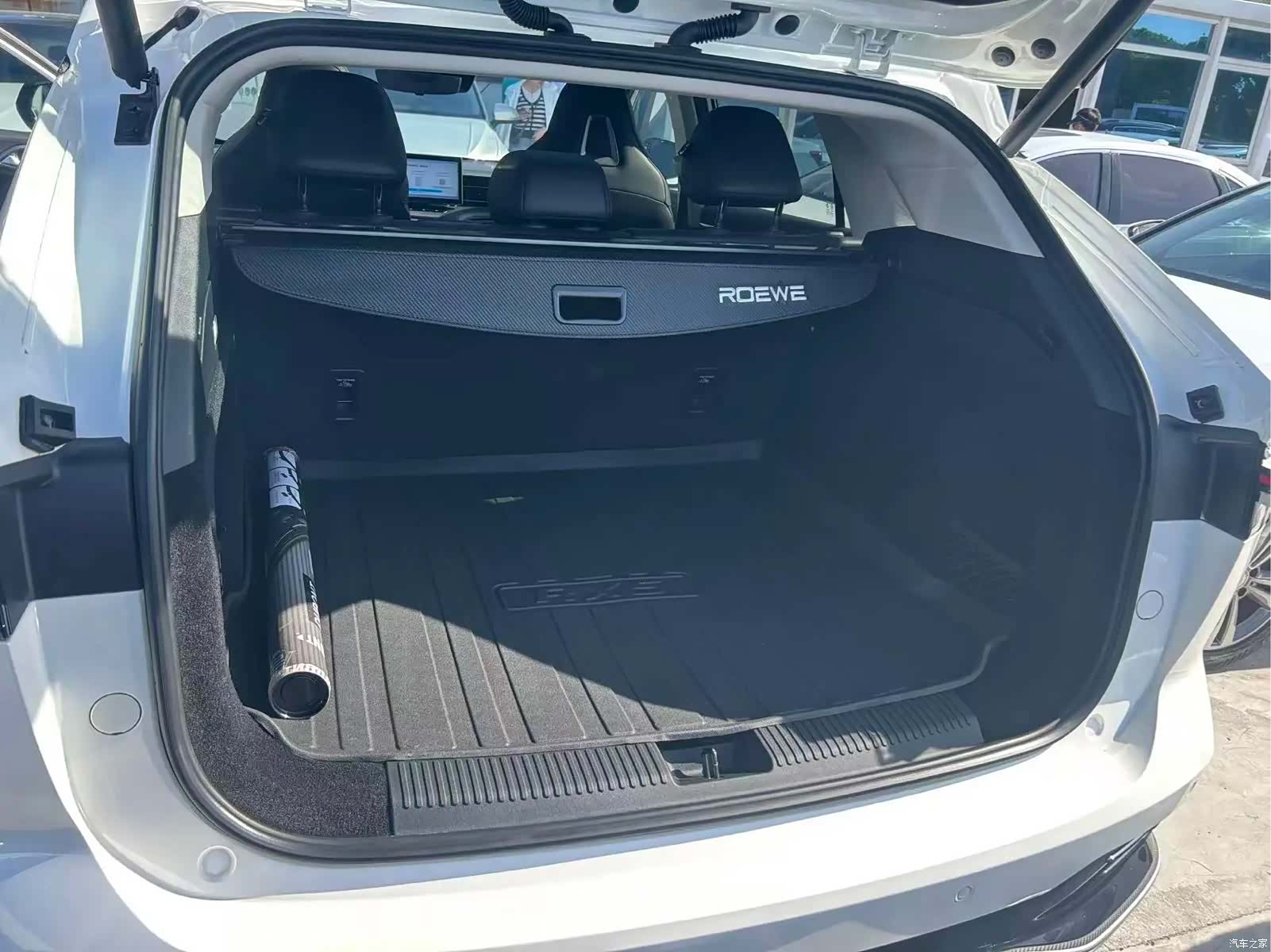 Roewe RX5, 2023 8