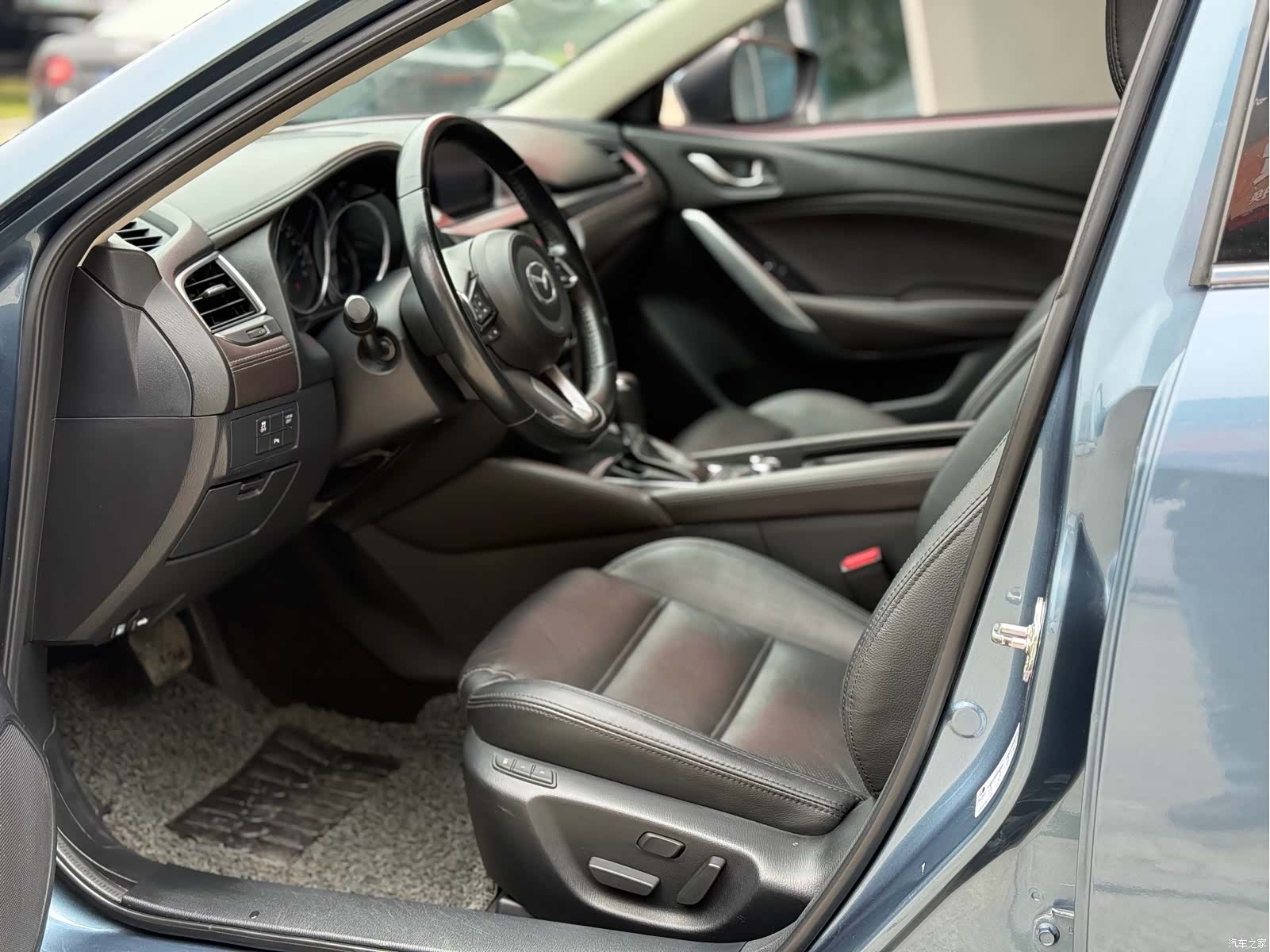 Mazda Atenza, 2018 8