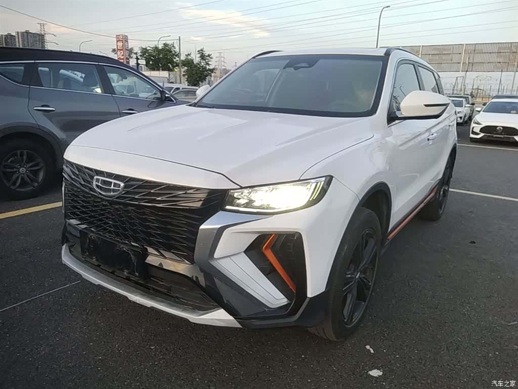 Geely Boyue, 2022 1