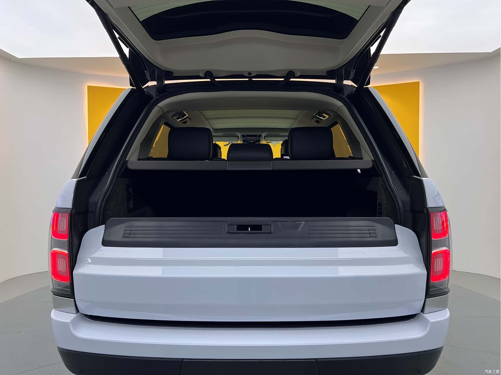 Land Rover Range Rover, 2022 35