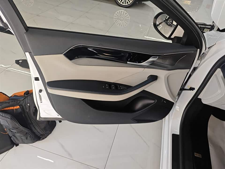 BYD Qin Yuan