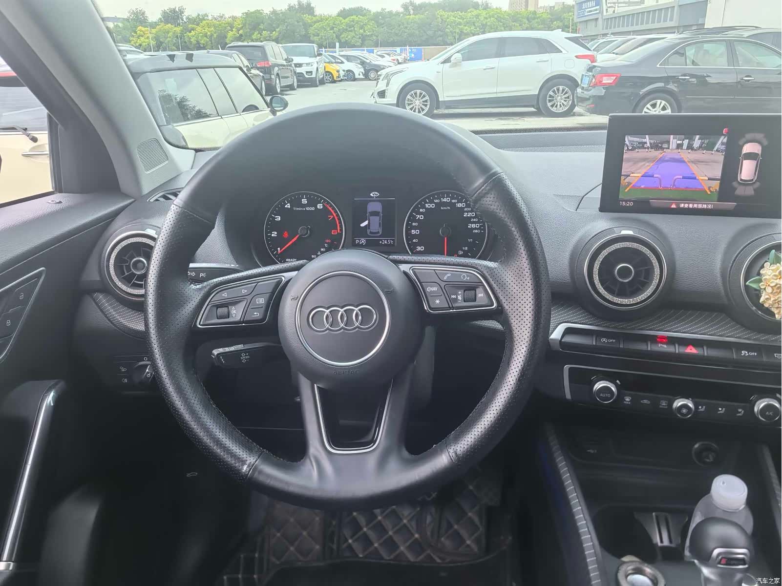 Audi Q2L, 2021 16