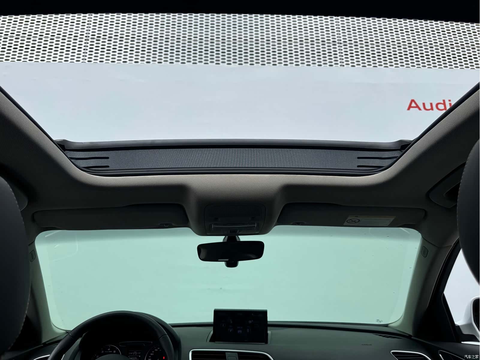 Audi Q3, 2017 25