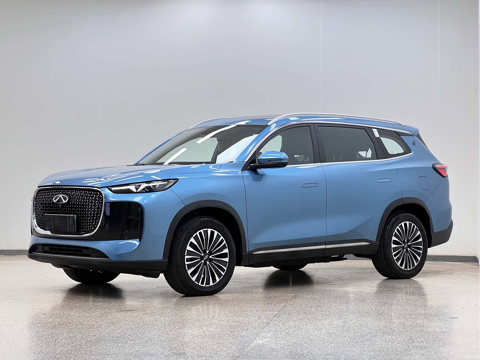 Chery Tiggo 8 Plus, 2024 1