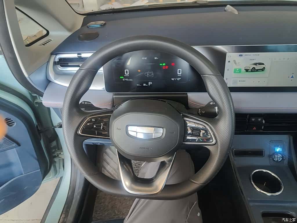 Geely E, 2022 11