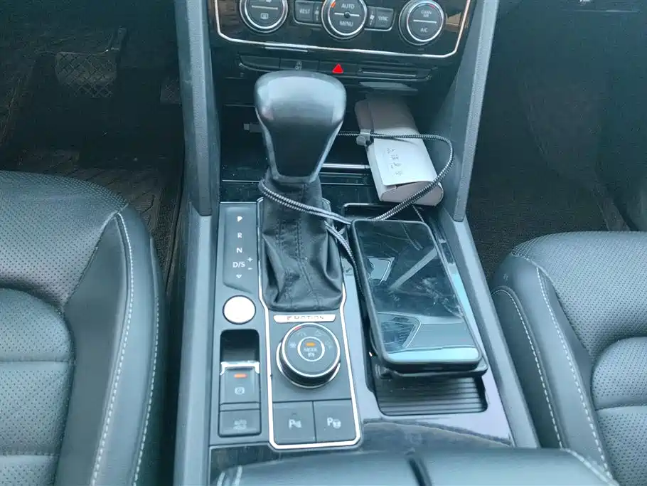 Volkswagen Tourang Volkswagen Tourang