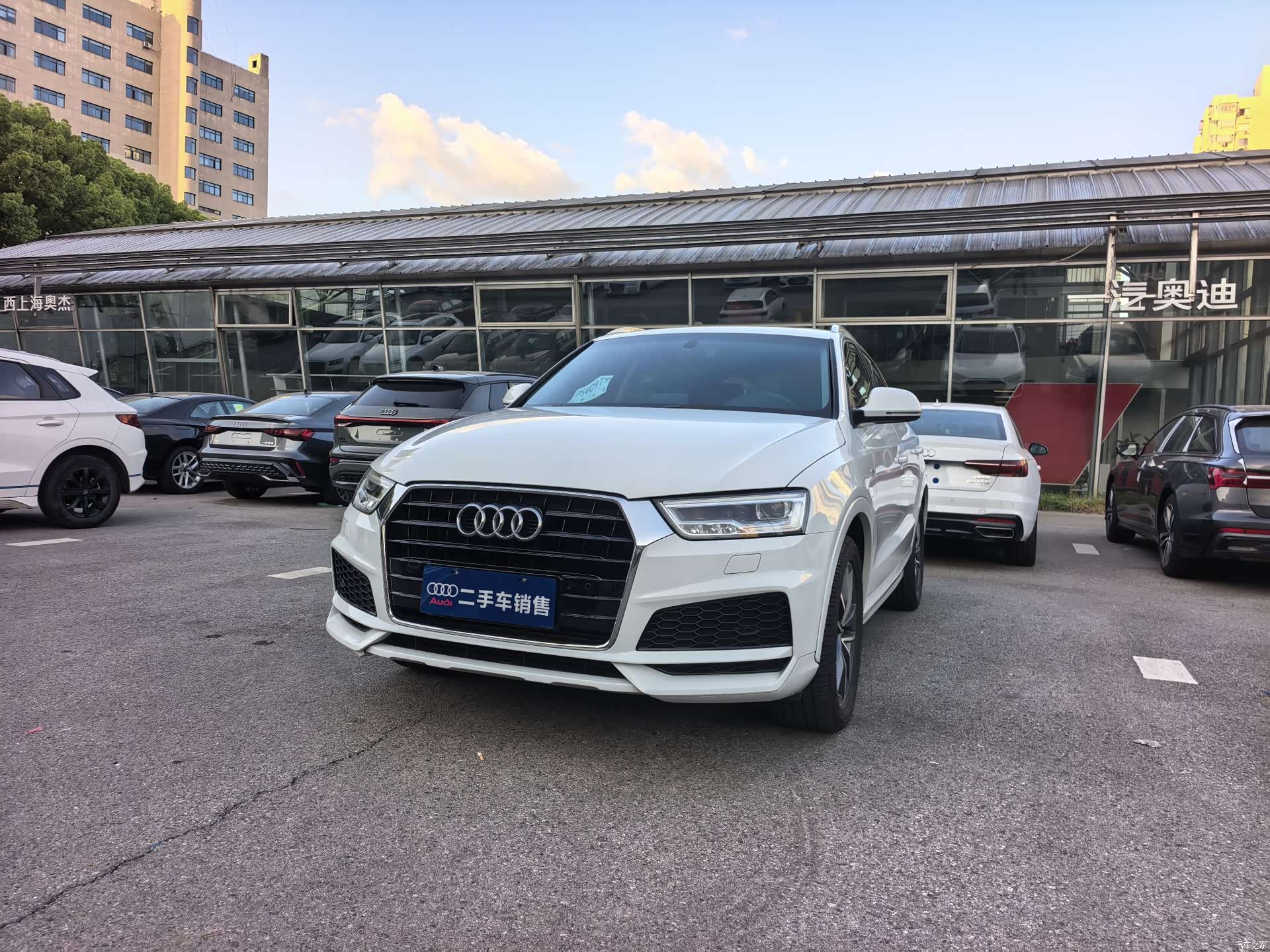 Audi Q3, 2019 1