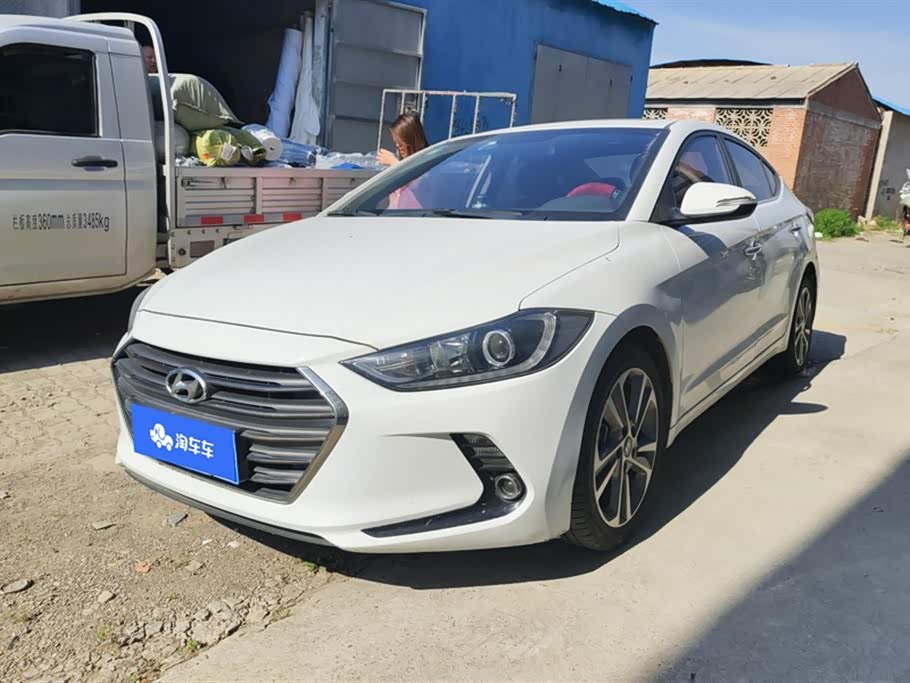 Hyundai Lead