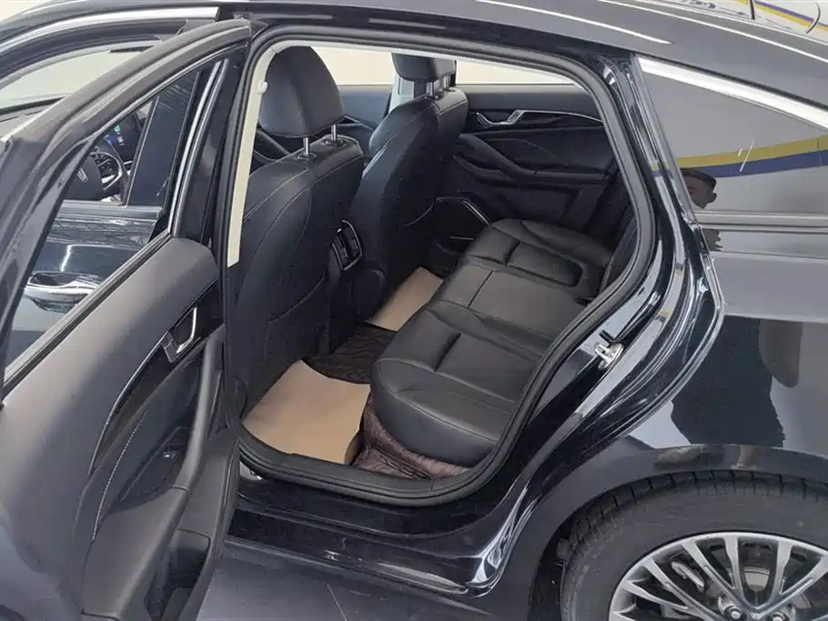 Besturn B70