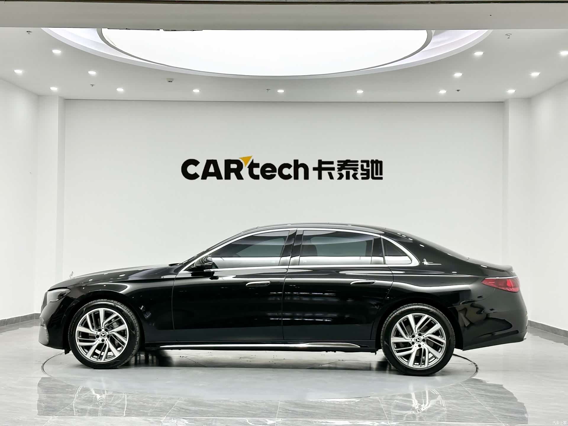 Mercedes-Benz E-Class, 2025 все фото