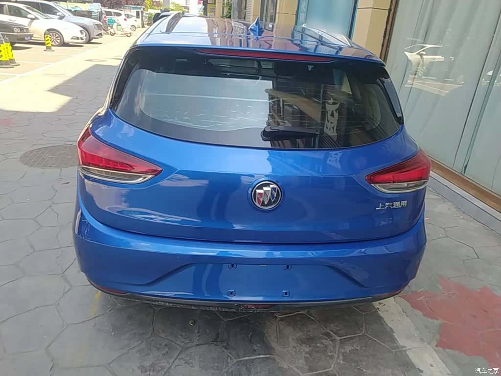 Buick V, 2018 6