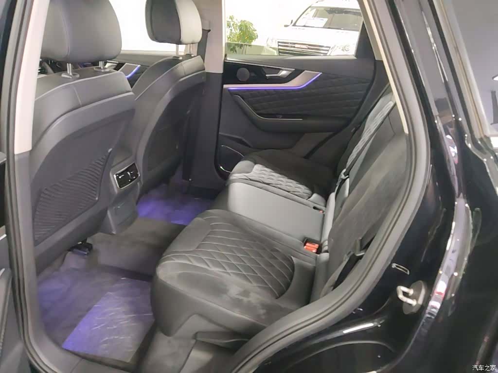 Hongqi HS5, 2021 17