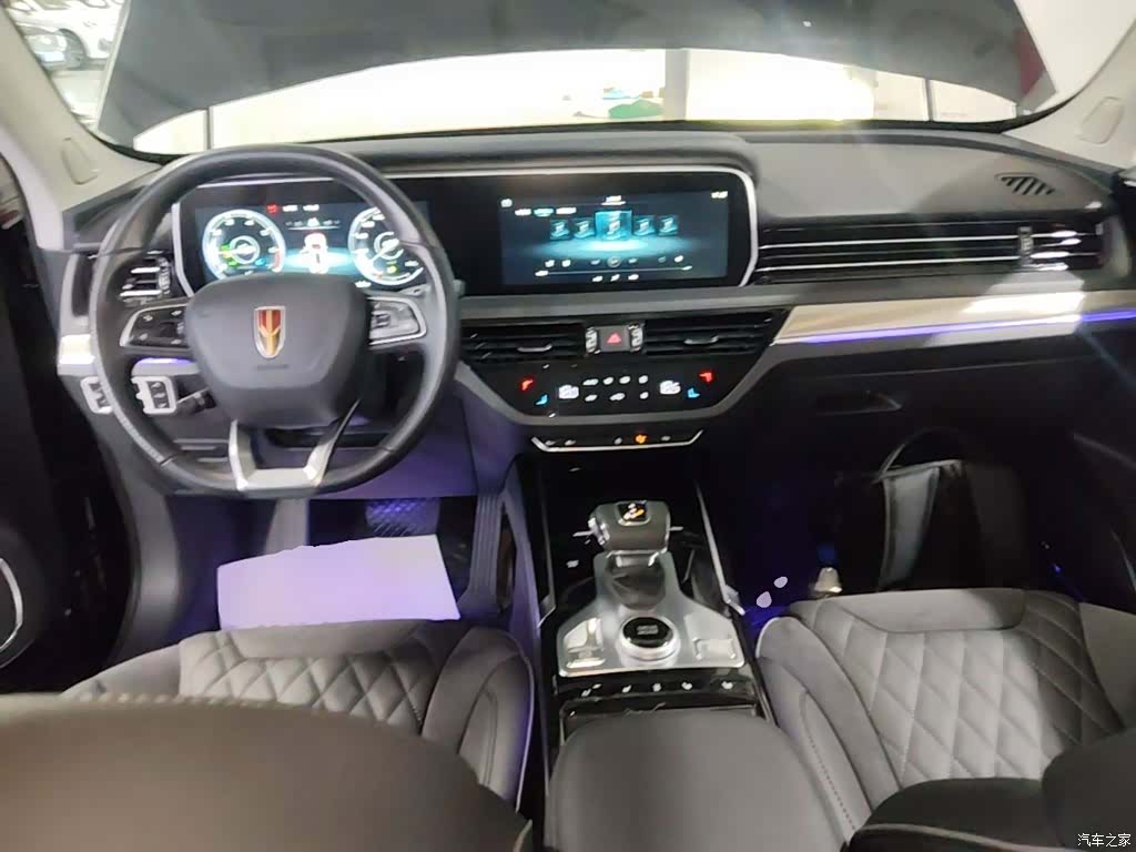 Hongqi HS5, 2021 10