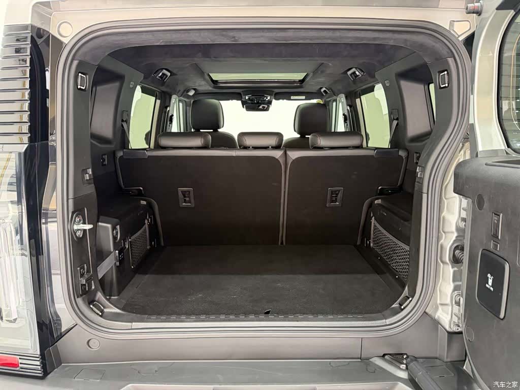Jetour Traveller, 2025 14