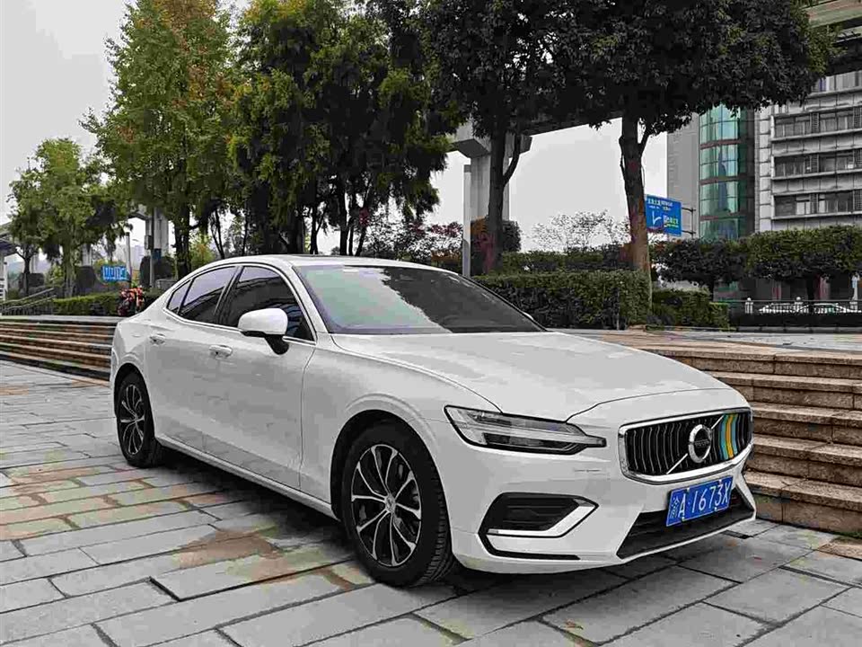 Volvo S60