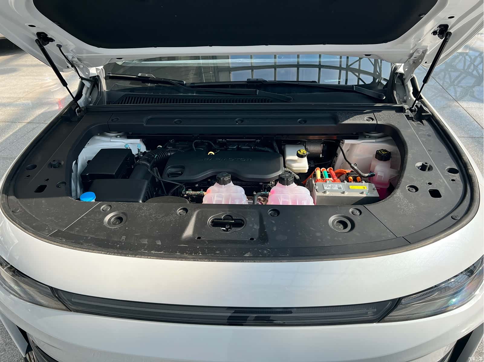 Leapmotor C16, 2024 18