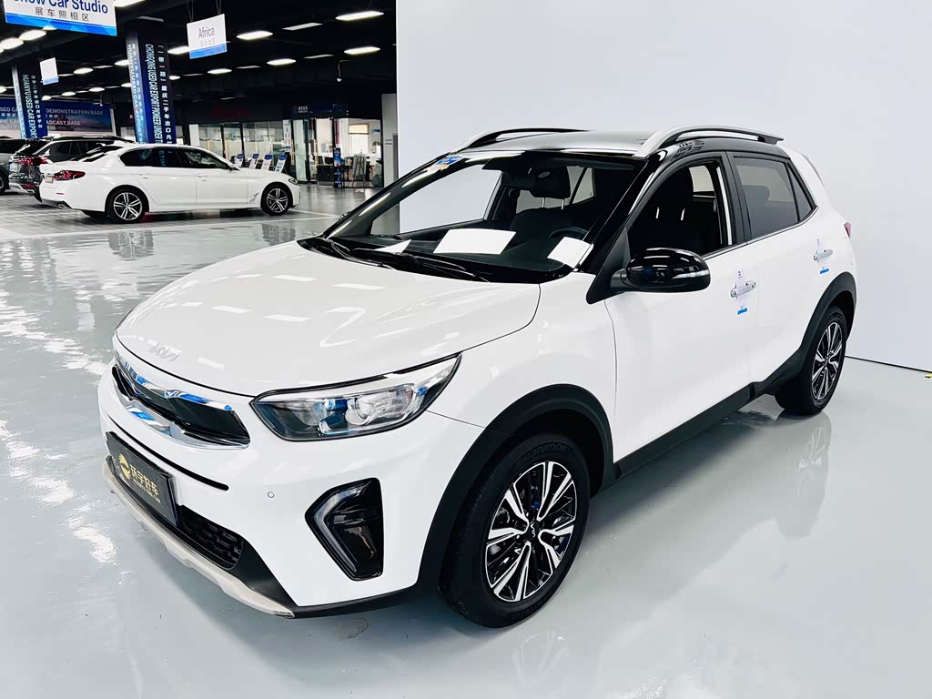Kia KX1