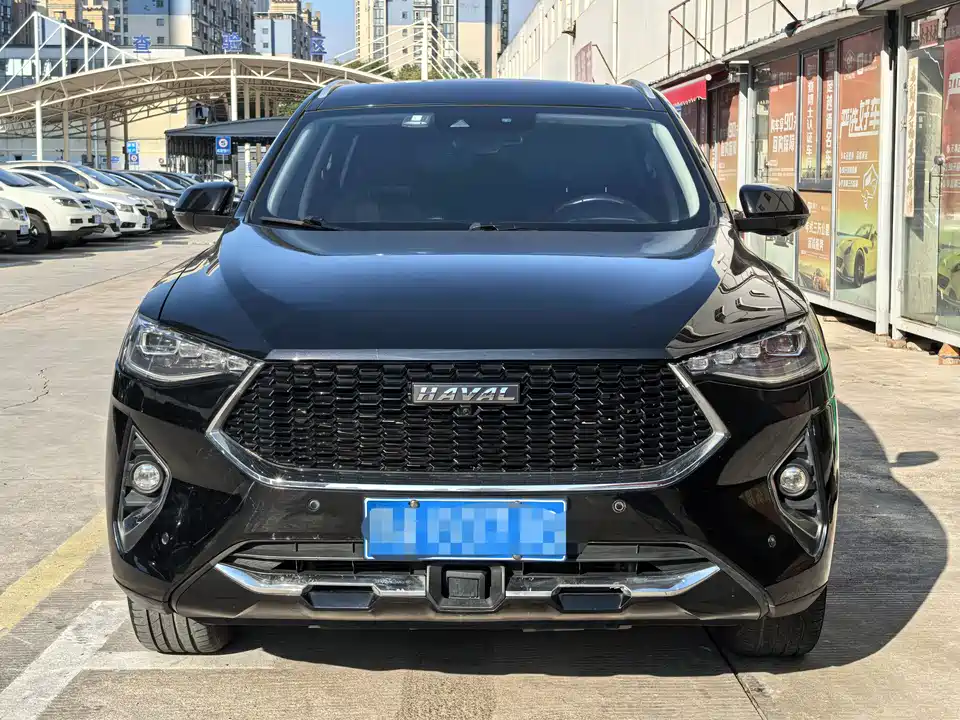 Haval F7