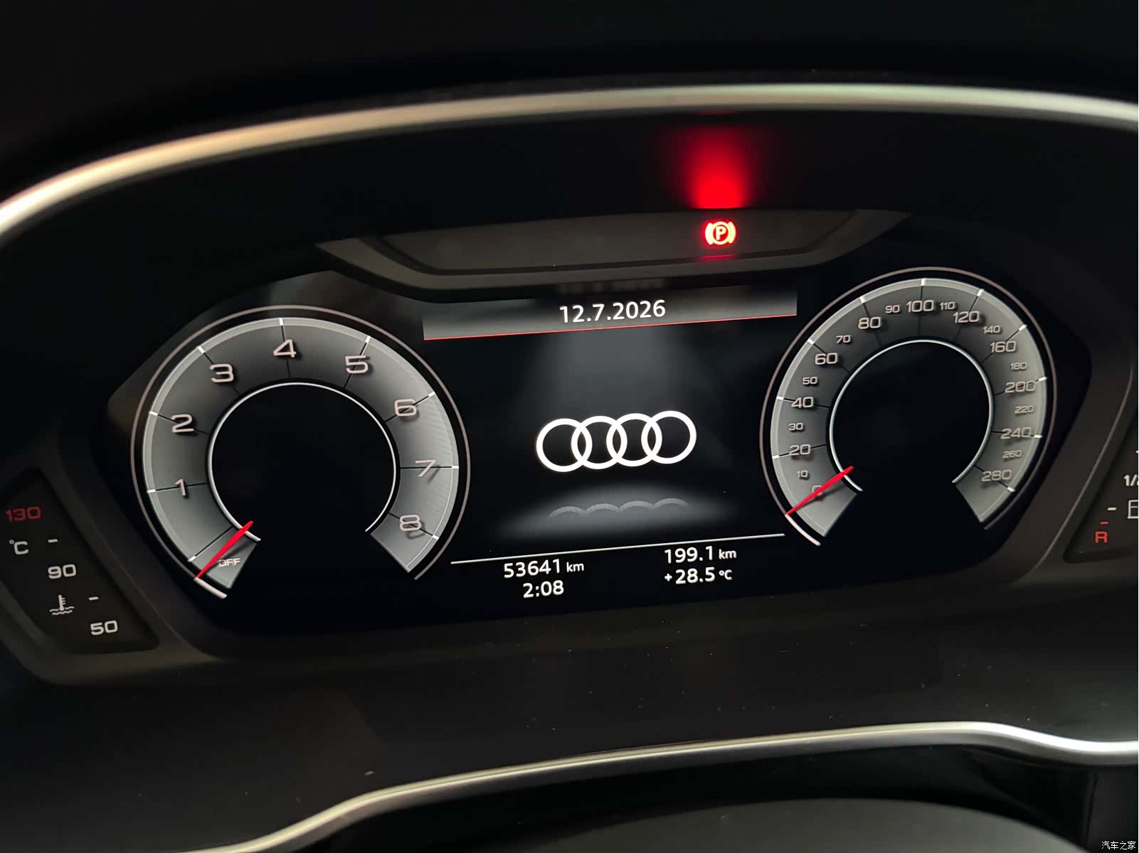 Audi Q3, 2022 8