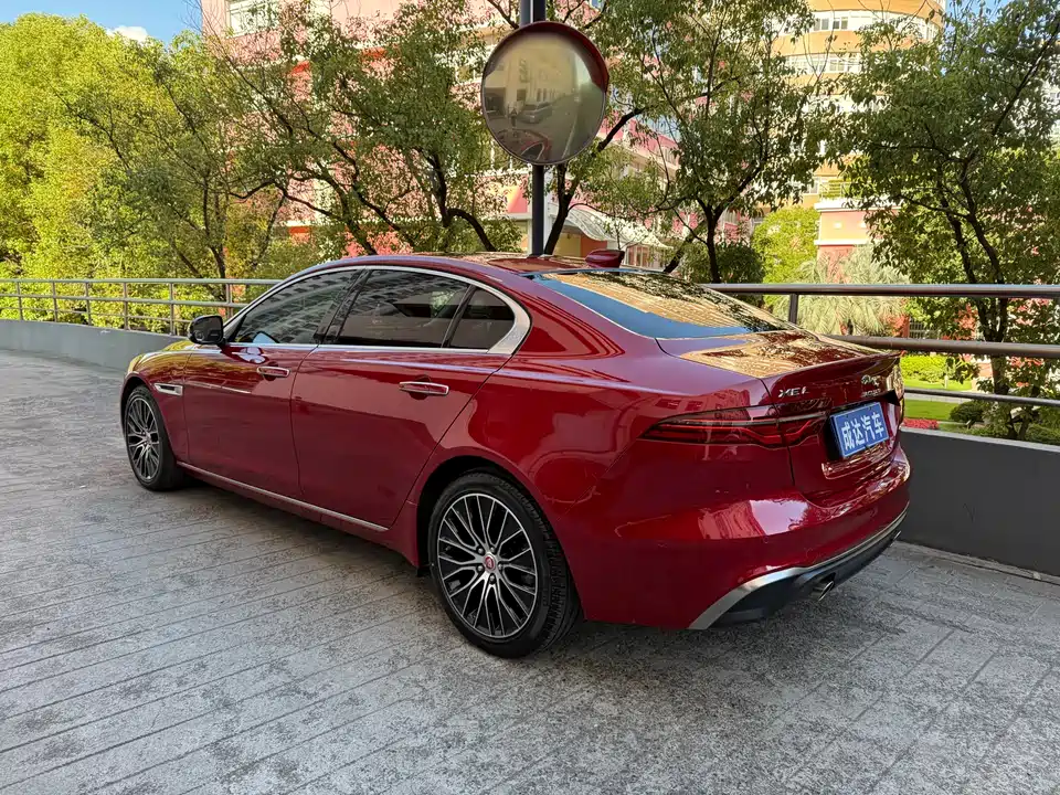 Jaguar XEL