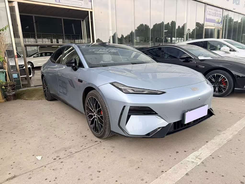 Geely Galaxy E8