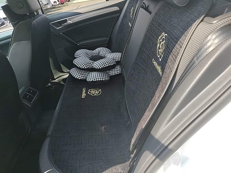Volkswagen Golf 2018, фото 15