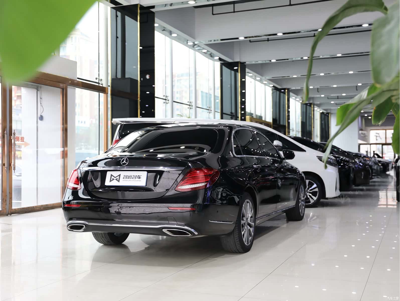 Mercedes-Benz E-Class, 2019 16